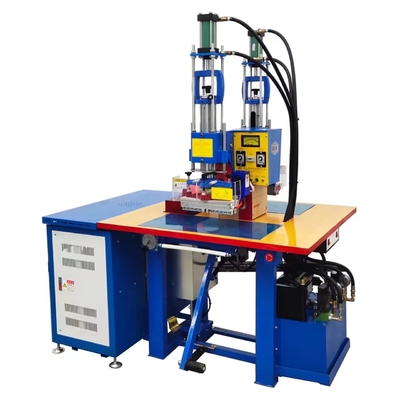 Hydraulische hoogfrequente embossingmachine voor TPU-stofetiketten