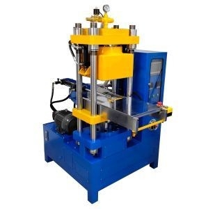 Vacuümvulcaniseren embossing press machine pvc label maken machine