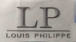 Goede prijs. Kleding Embossing Custom Stamp Letter Handelsmerk Logo online