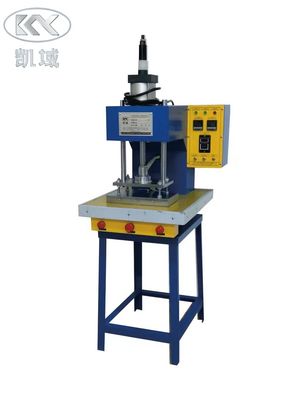 Goede prijs. Industrial TPU Leather Logo Embossing Machine voor T-shirtkleding online