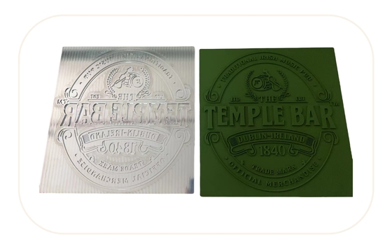 Aanpassing van siliconen rubber vorm embossing inkt stempel voor kledingstukken labels