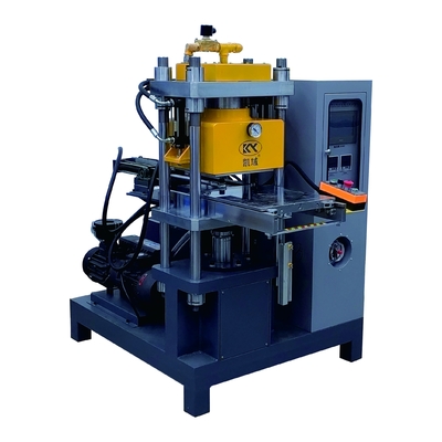 Professionele en hoogwaardige siliconen labelmachine rubber labelmachine voor werkkledingproductie